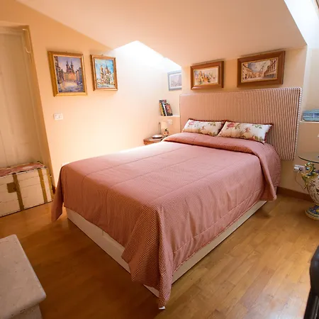Antica Maison Bed & Breakfast 4*